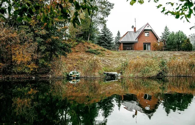 Sposoby na osuszanie terenu podmokłego przy budowie domu